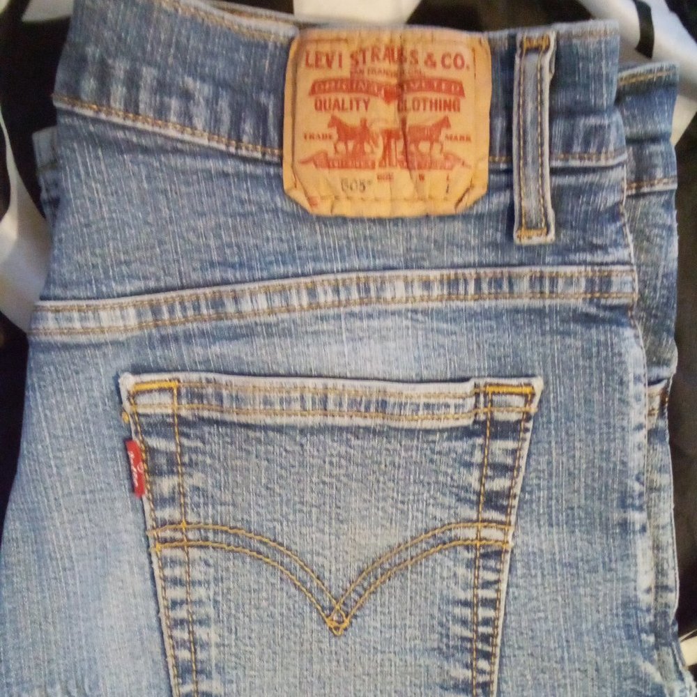 Girl's Levi 505 Juniors Jeans size 7L JR